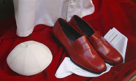 why do popes wear red shoes|pope's red shoes human leather.